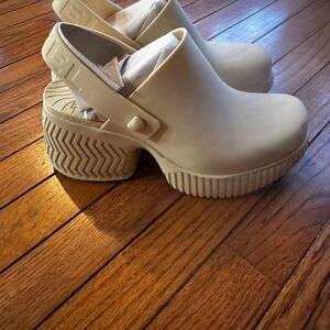 Sorel Cream Mules & Clogs